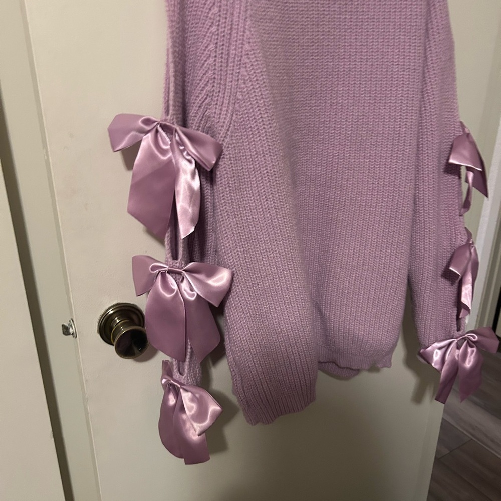 SHEIN Lilac Sweater with Satin Bow Accents - Picture 3 of 7